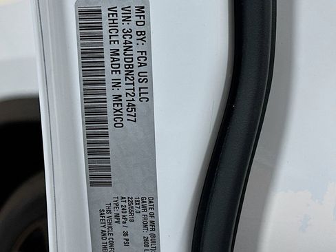 New 2026 Jeep Compass Latitude image 31