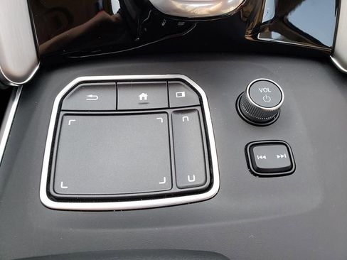 Certified 2025 Acura TLX w/ Technology Package image 31