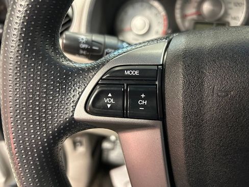 Used 2011 Honda Pilot EX image 13