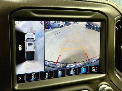 Used 2020 GMC Sierra 1500 AT4 image 16