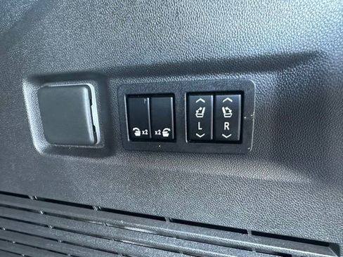 Certified 2022 Chevrolet Tahoe Premier image 27