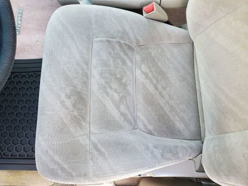 Used 2004 Honda Odyssey EX image 17