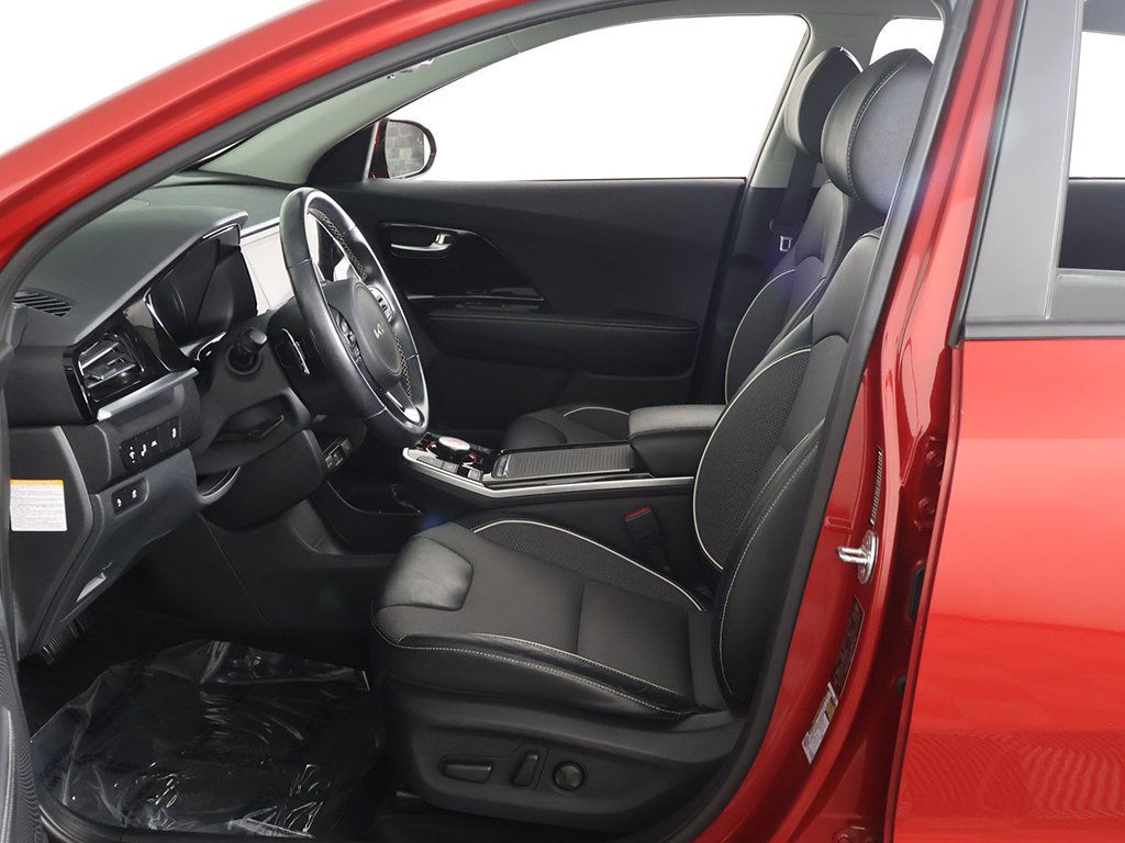 Used 2022 Kia Niro EX FWD image 28
