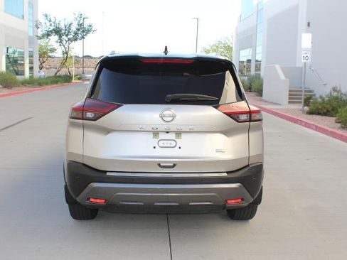 Used 2022 Nissan Rogue SL image 6