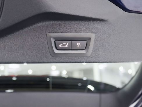 Used 2025 BMW X5 xDrive50e w/ M Sport Package image 43