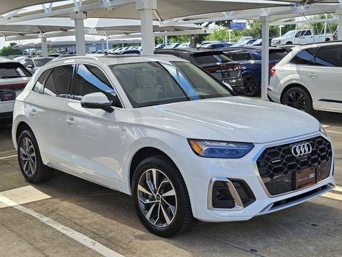 Certified 2023 Audi Q5 2.0T Prestige w/ Prestige Package AWD/4WD image 3