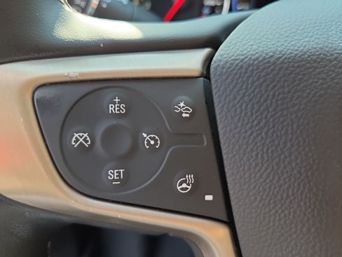 Used 2023 GMC Acadia Denali w/ Black Diamond Edition FWD image 26