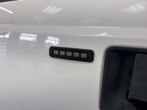 Used 2005 Ford F250 XLT AWD/4WD image 18
