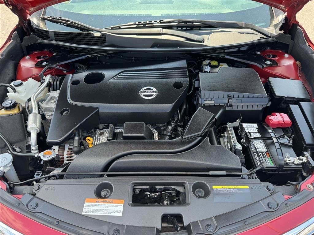 Used 2015 Nissan Altima 2.5 SL w/ Technology Package FWD image 17