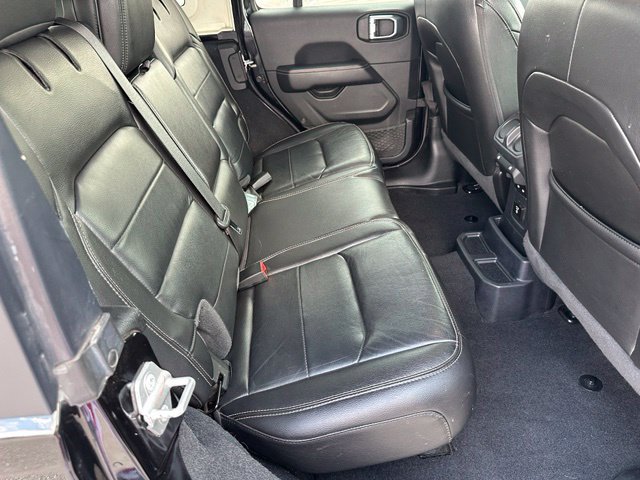 Used 2021 Jeep Wrangler Unlimited Sahara AWD/4WD image 11