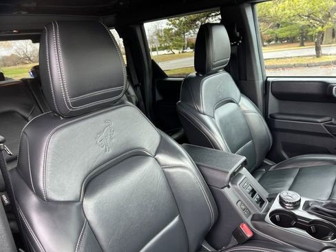 Used 2025 Ford Bronco Outer Banks image 37