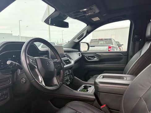 Used 2023 Chevrolet Suburban RST w/ Luxury Package image 10