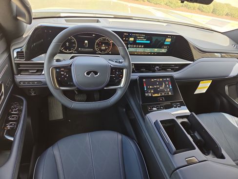 New 2026 INFINITI QX80 4WD w/ Sport Exterior Package image 7