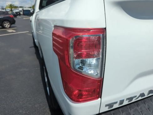 Used 2019 Nissan Titan S w/ S Utility Package RWD image 18
