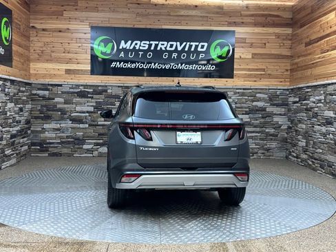 Certified 2025 Hyundai Tucson Limited AWD/4WD image 11
