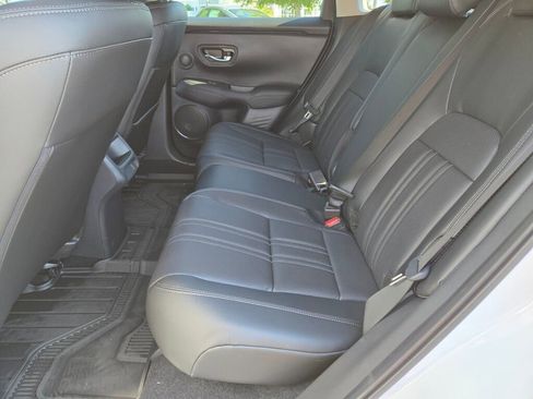 New 2026 Honda HR-V EX-L image 6