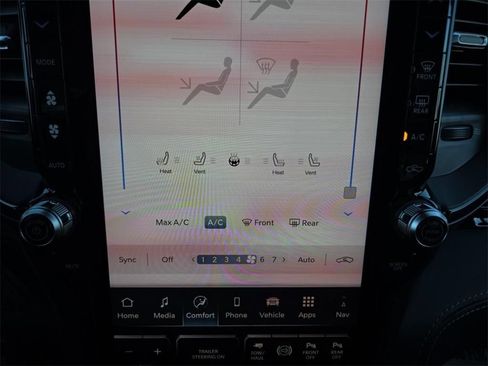 New 2026 RAM 2500 Limited image 23