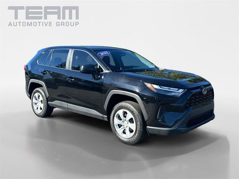 Used 2025 Toyota RAV4 LE image 1