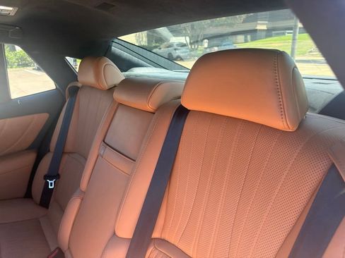 Used 2023 Lexus LS 500 w/ Interior Upgrade Package RWD image 19