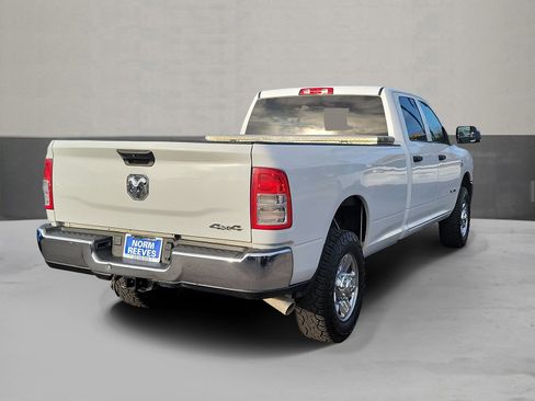 Used 2022 RAM 2500 Tradesman w/ Chrome Appearance Group AWD/4WD image 2