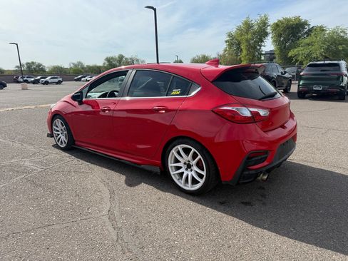 Used 2017 Chevrolet Cruze LT w/ Convenience Package FWD image 7