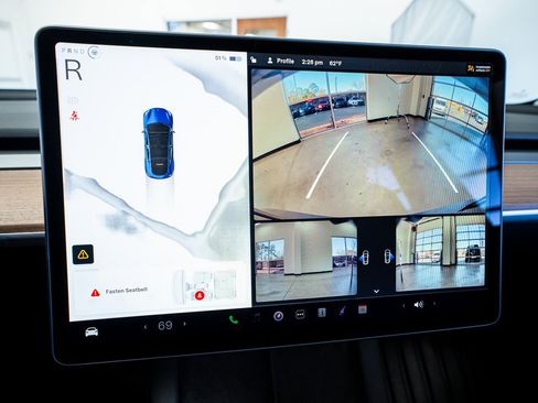 Used 2023 Tesla Model Y Long Range image 42