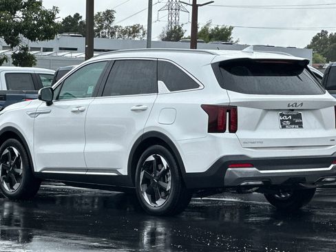 New 2026 Kia Sorento EX AWD/4WD image 6