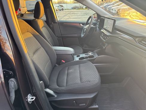 Certified 2023 Ford Escape Active w/ Tech Pack #2 image 30