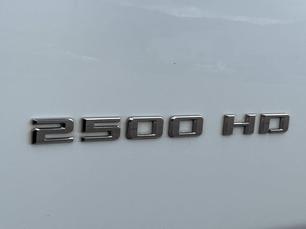Used 2022 Chevrolet Silverado 2500 LT w/ Convenience Package AWD/4WD image 25