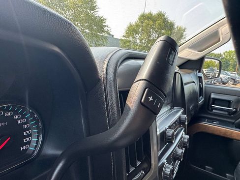 Used 2018 Chevrolet Silverado 1500 LTZ w/ Sport Package AWD/4WD image 33
