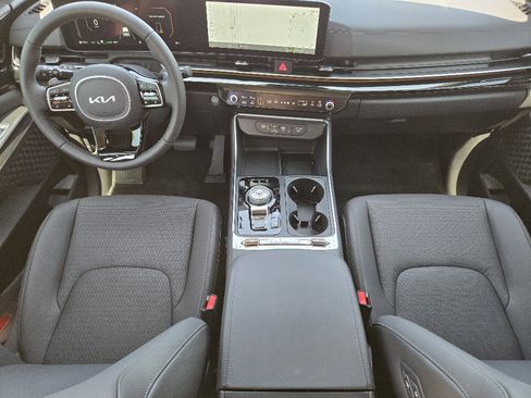 New 2026 Kia Carnival SX Prestige image 18