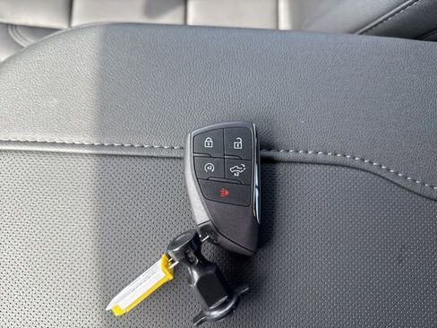 New 2026 GMC Sierra 1500 SLT AWD/4WD image 64