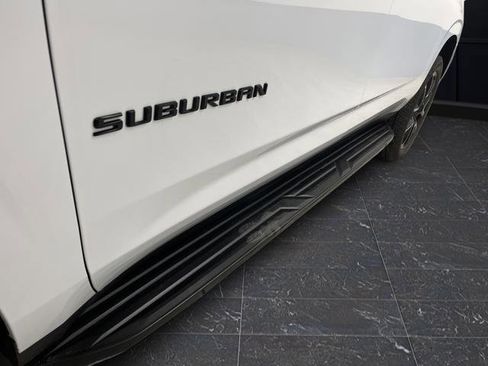 Used 2021 Chevrolet Suburban RST image 34