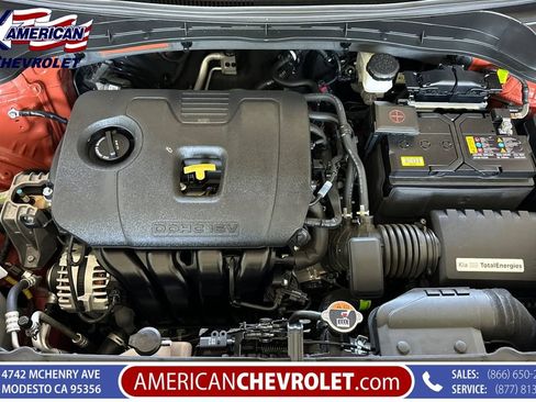 Used 2025 Kia Soul LX FWD image 24