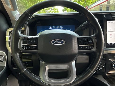 Used 2024 Ford F250 Lariat w/ FX4 Off-Road Package AWD/4WD image 33