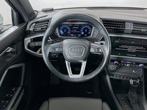 Used 2023 Audi Q3 2.0T Premium w/ Black Optic Sport Package AWD/4WD image 5