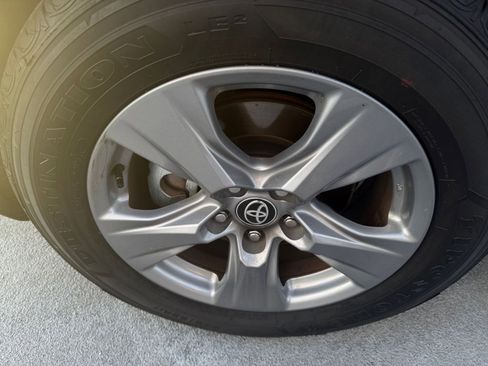 Used 2025 Toyota RAV4 LE image 30