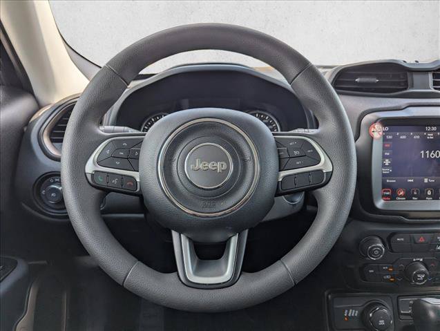 Used 2023 Jeep Renegade Latitude AWD/4WD image 15
