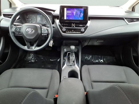 Used 2024 Toyota Corolla LE FWD image 11