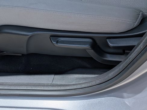 Used 2019 Honda HR-V EX image 21