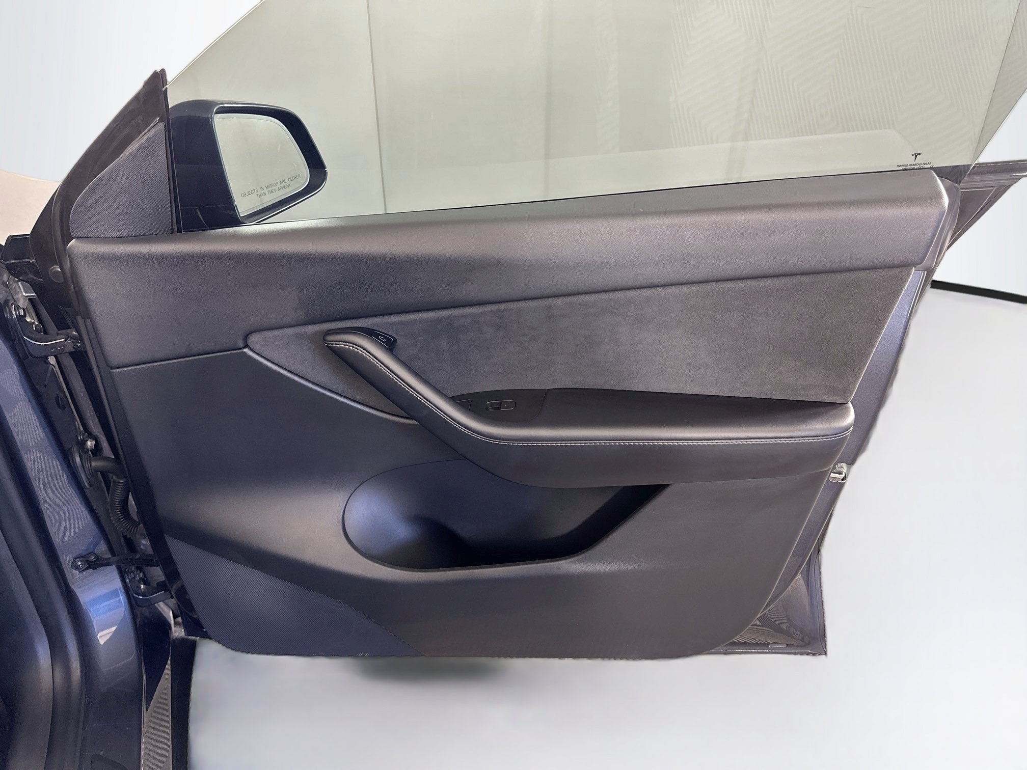 Used 2021 Tesla Model Y Long Range AWD/4WD image 33