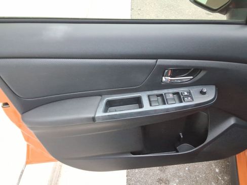 Used 2014 Subaru Crosstrek 2.0i Limited image 21