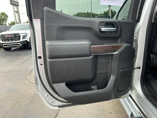 Used 2021 GMC Sierra 1500 SLT AWD/4WD image 21