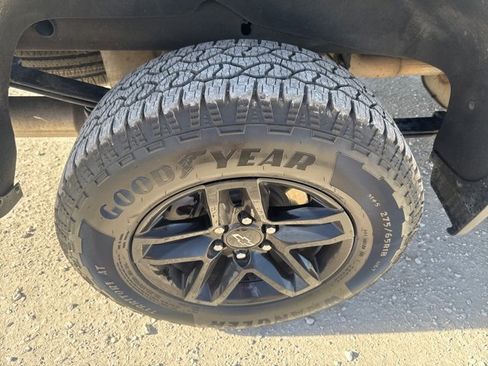 Used 2023 Chevrolet Silverado 1500 LT Trail Boss w/ Protection Package image 33