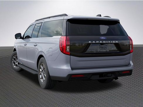 New 2027 Ford Expedition Max Active RWD image 8