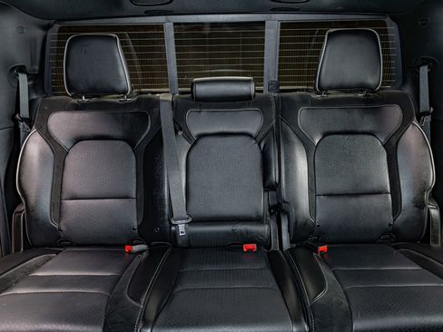 Used 2019 RAM 1500 Laramie w/ Sport Appearance Package image 26