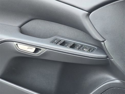 Certified 2025 Lexus RX 350 w/ Convenience Package image 28