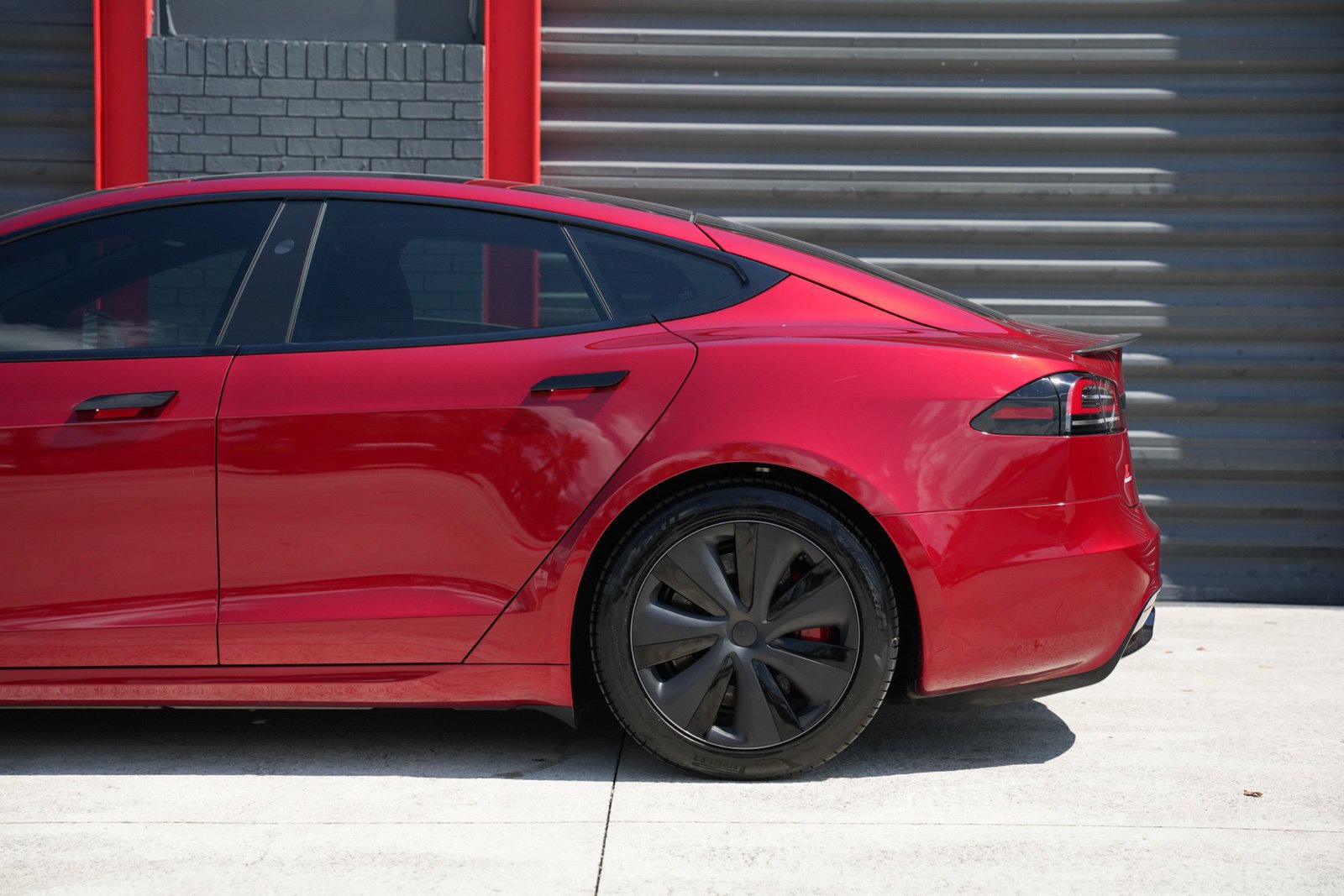 Used 2024 Tesla Model S Plaid AWD/4WD image 9