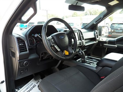 Used 2018 Ford F150 XLT w/ Equipment Group 302A Luxury AWD/4WD image 7