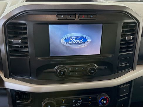 Used 2021 Ford F150 XLT image 18